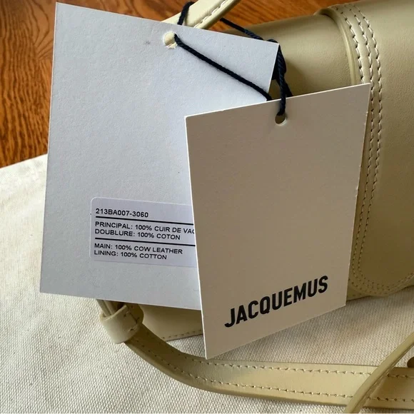 Jacquemus Cream Crossbody Bag - Picture 11 of 12